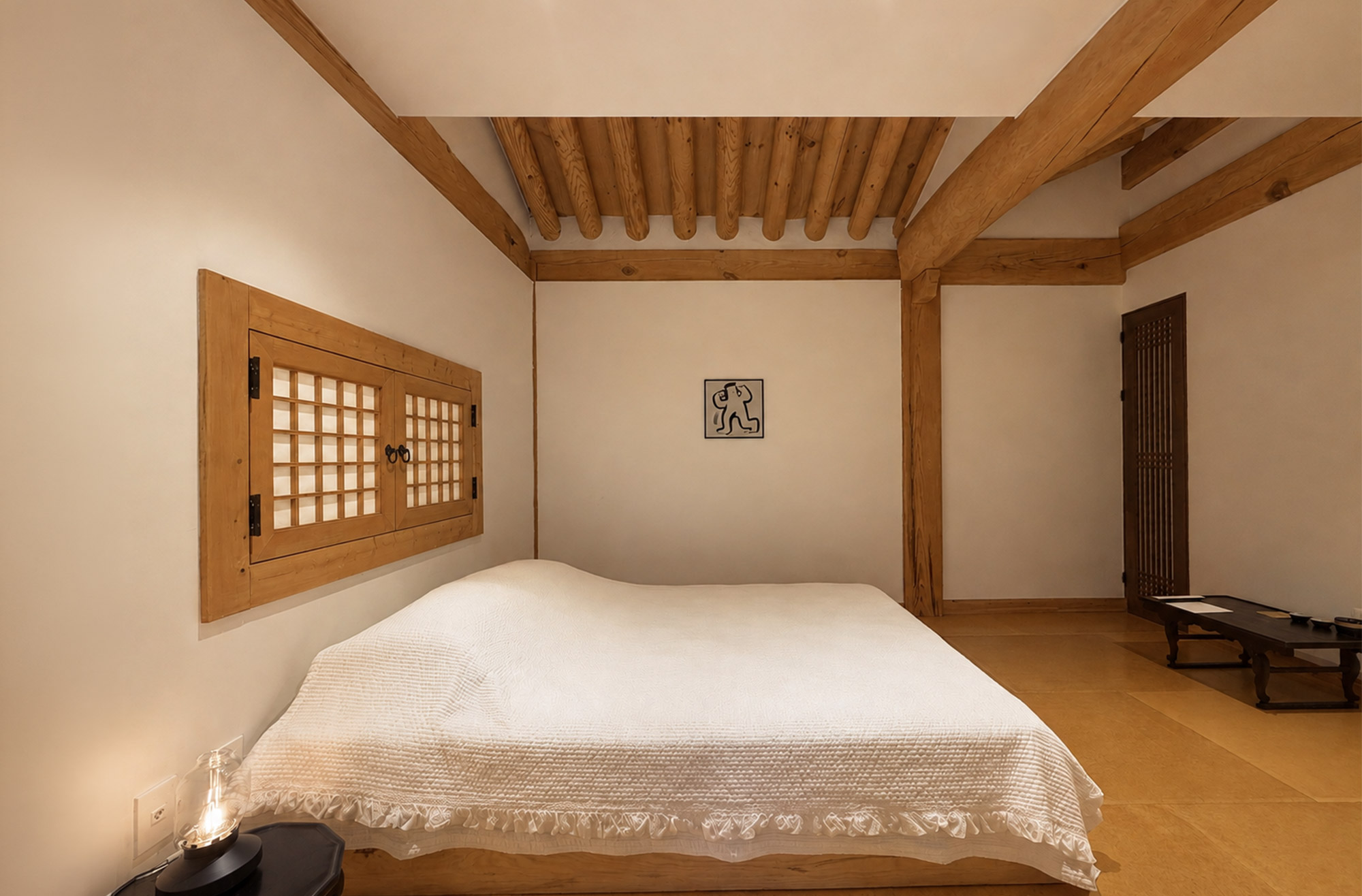 A cozy and quiet bedroom